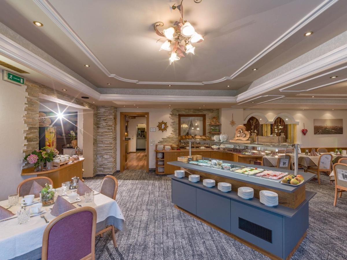 Hotel Landhaus Zillertal Fügen Dış mekan fotoğraf