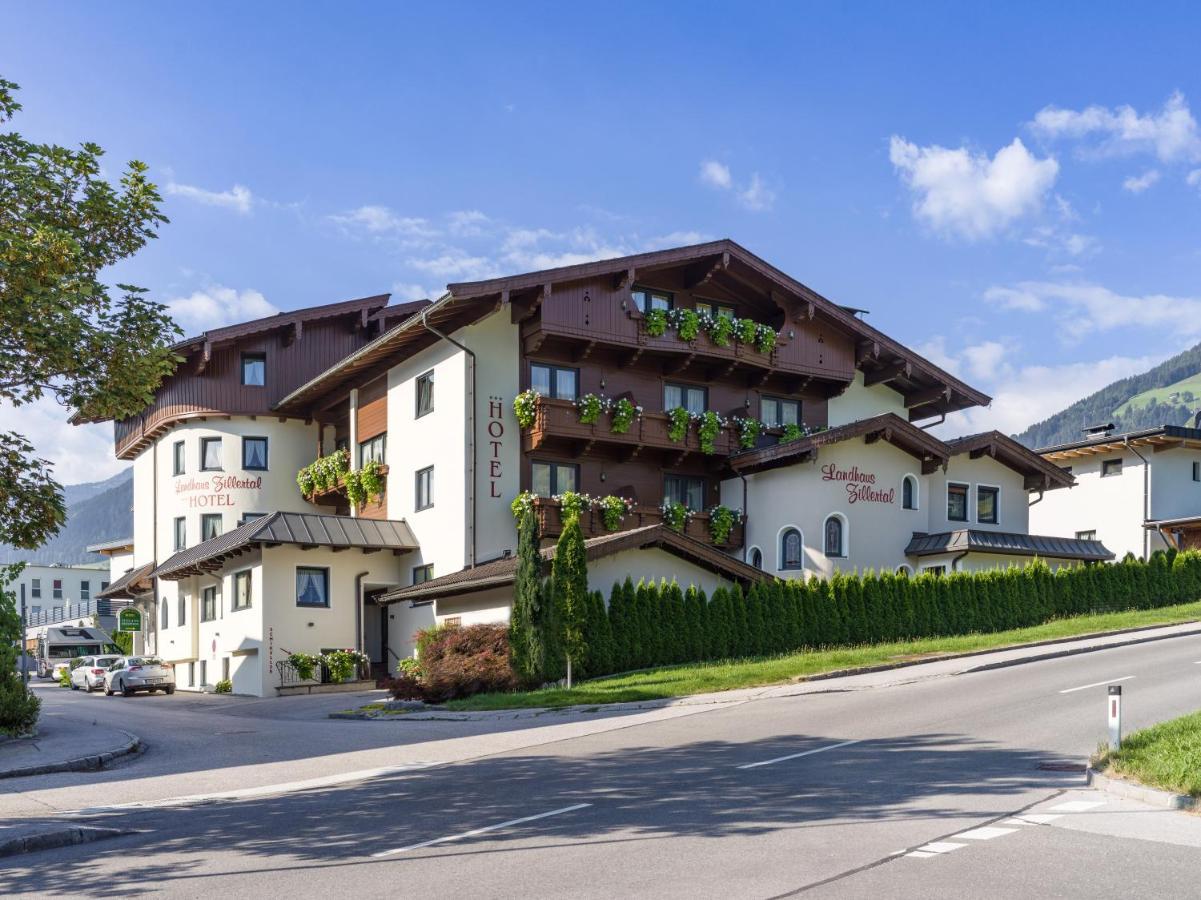 Hotel Landhaus Zillertal Fügen Dış mekan fotoğraf