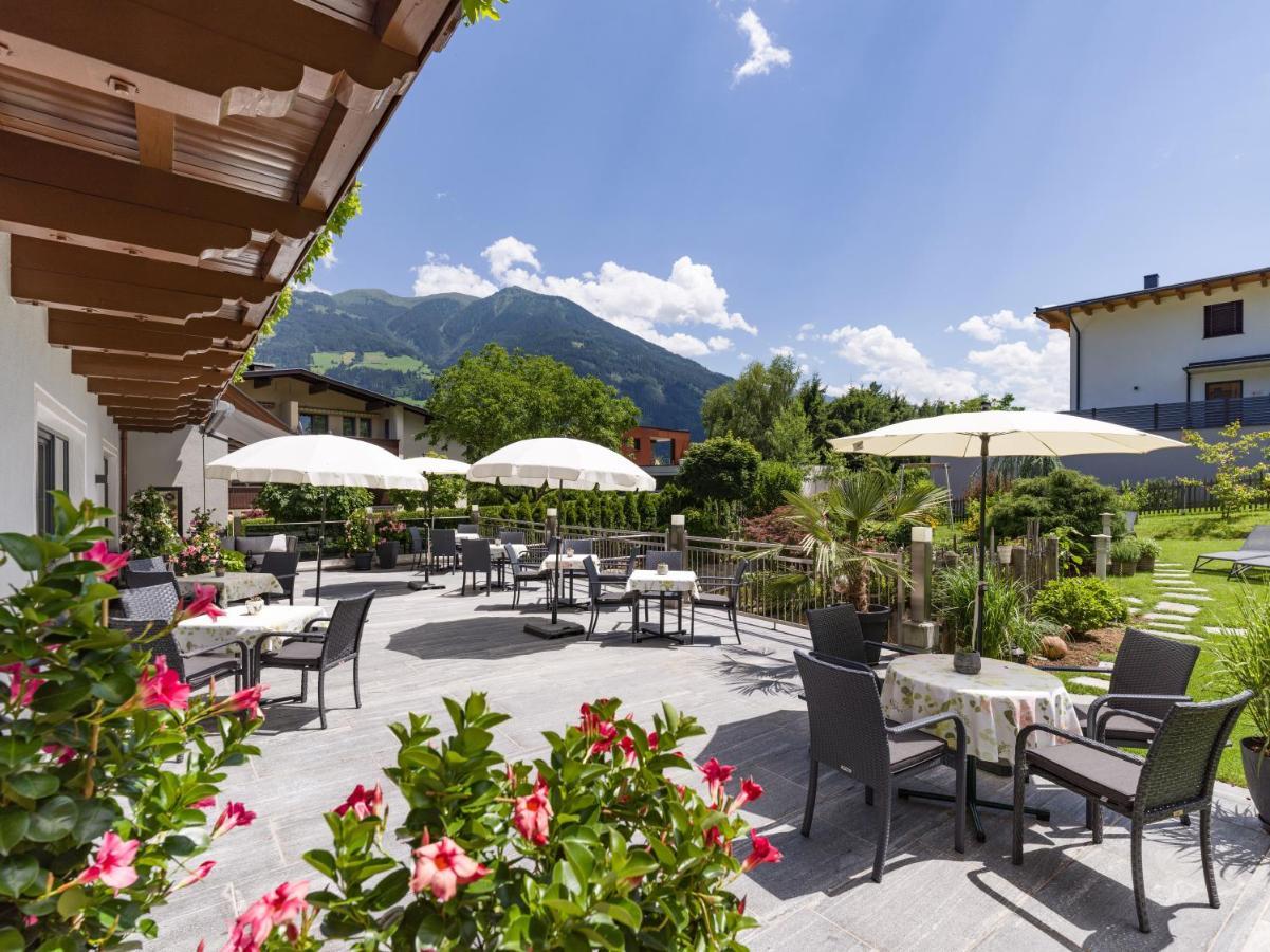 Hotel Landhaus Zillertal Fügen Dış mekan fotoğraf