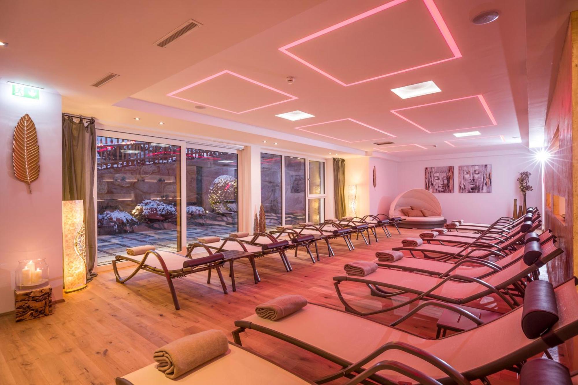 Hotel Landhaus Zillertal Fügen Dış mekan fotoğraf
