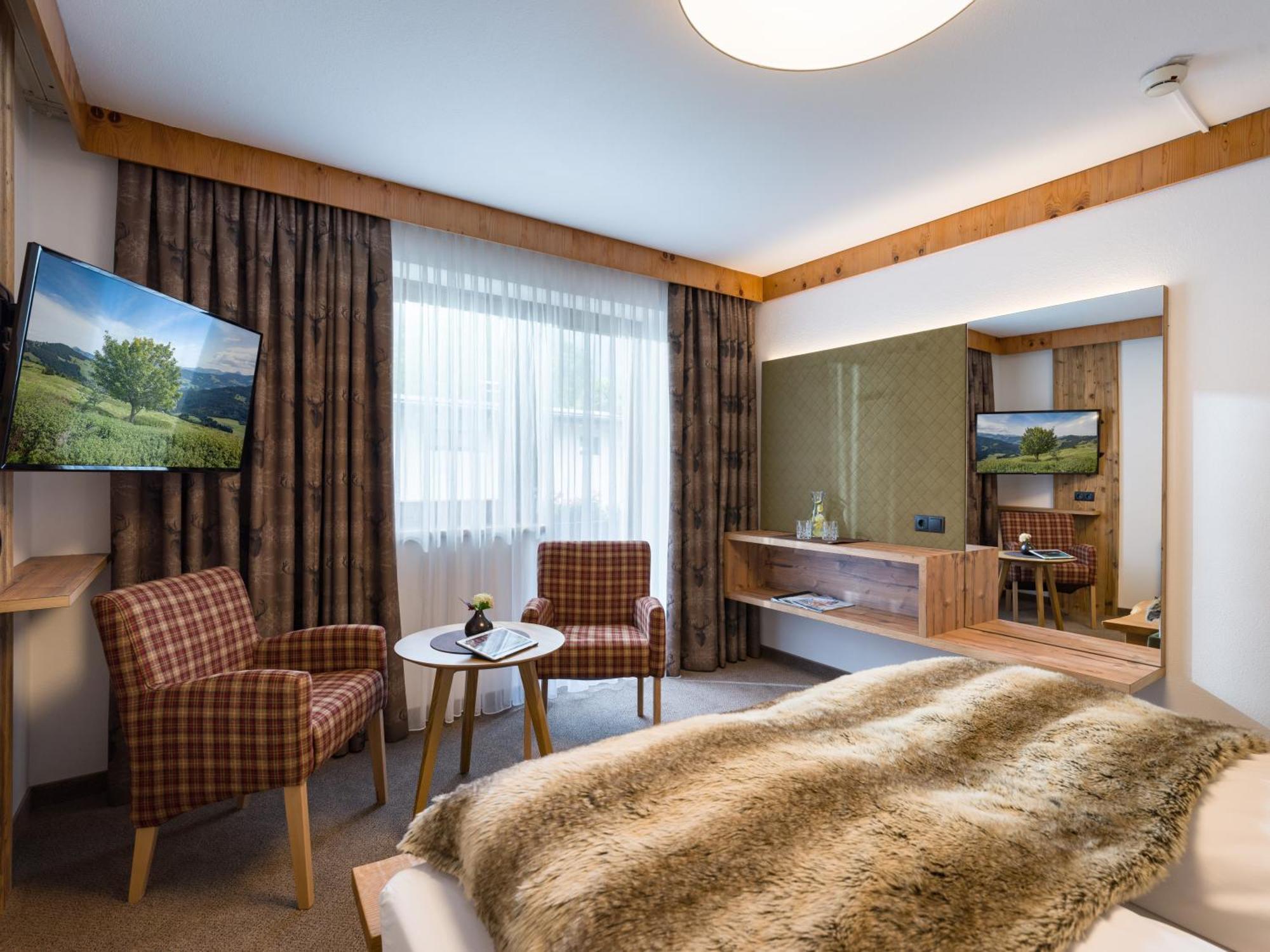 Hotel Landhaus Zillertal Fügen Dış mekan fotoğraf