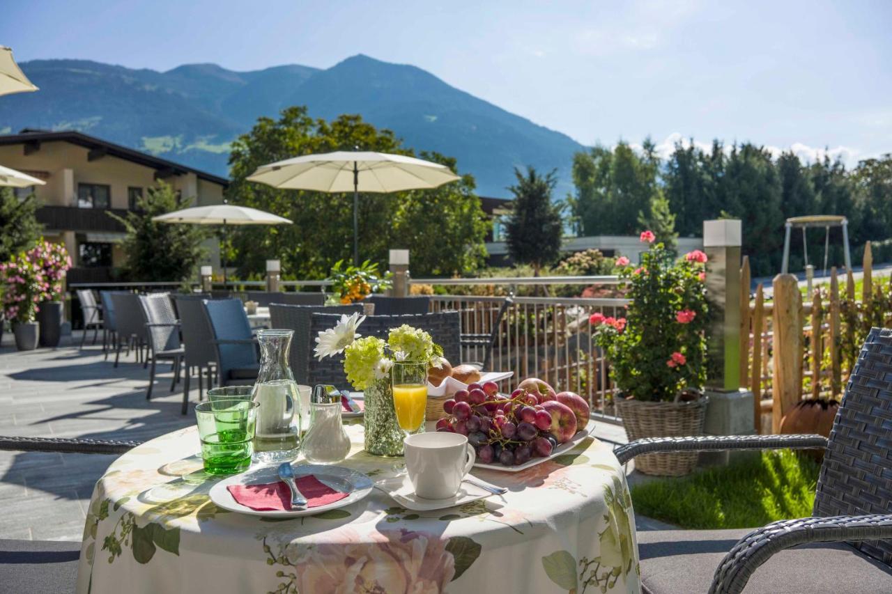 Hotel Landhaus Zillertal Fügen Dış mekan fotoğraf