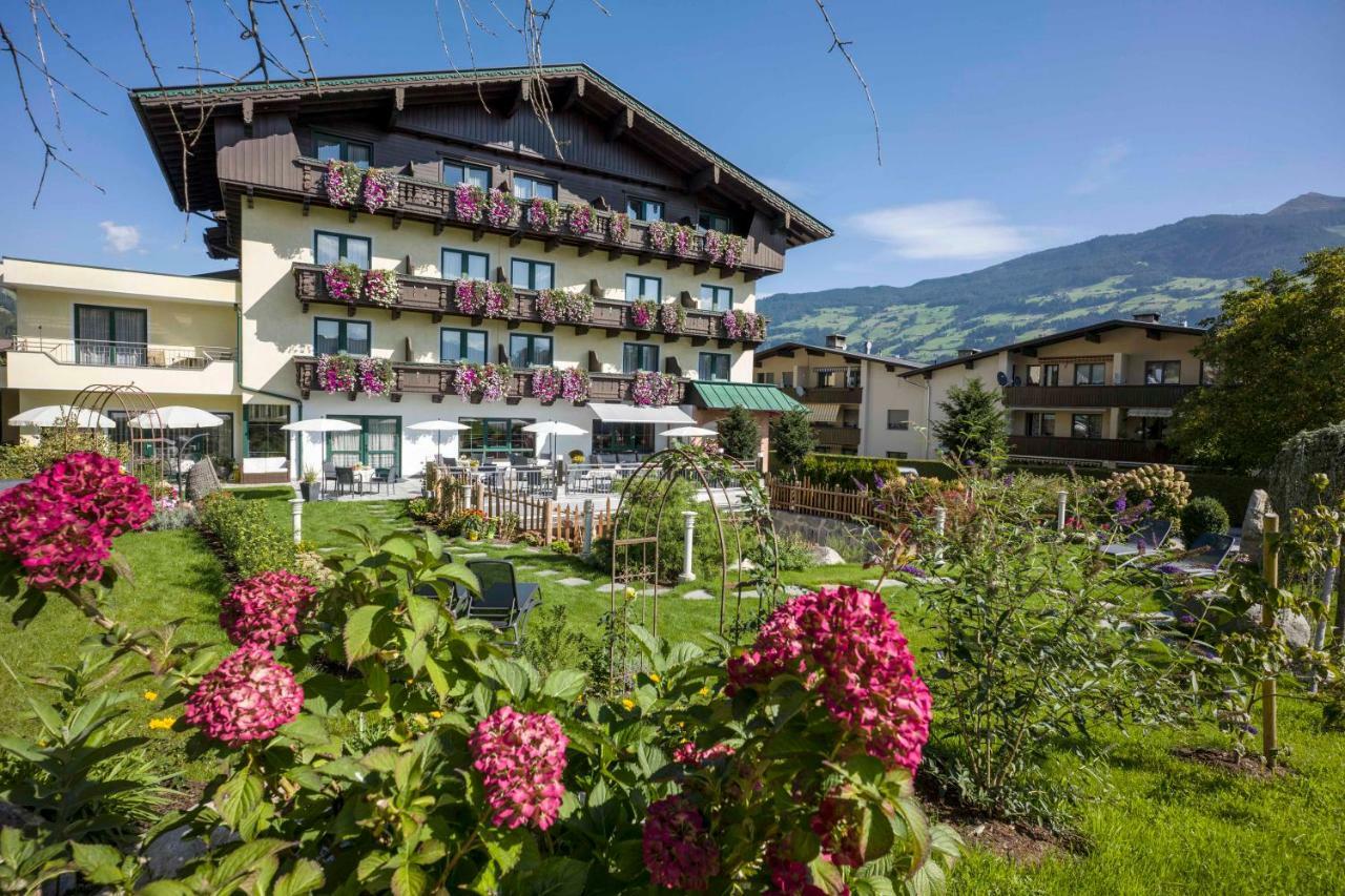 Hotel Landhaus Zillertal Fügen Dış mekan fotoğraf